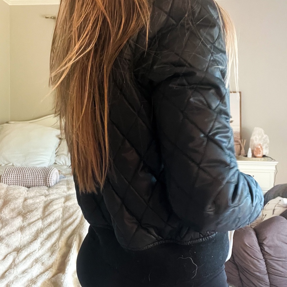 Vintage Volcom Puffer Jacket - Picture 3 of 4